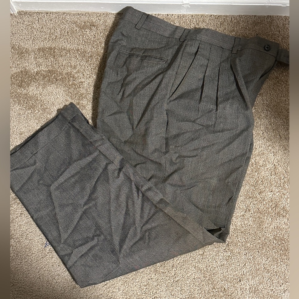 Basic Brown-Black Suit - image 3